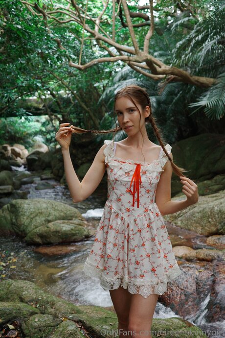 Eireenskinnygirl top freie bild