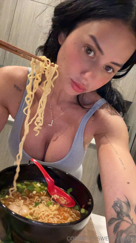 Zancsblackbook schöne hübsche galerien