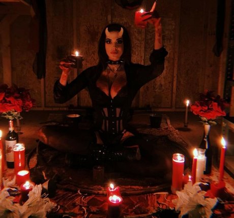 Hexgrlfrnd kunst xxx fotos