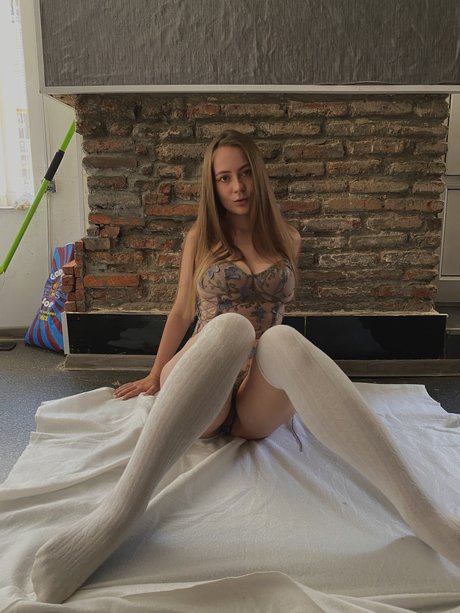 Lou Jeen_ schauspielerin hd galerie