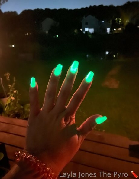 Layla Jones pornostar schöne bilder