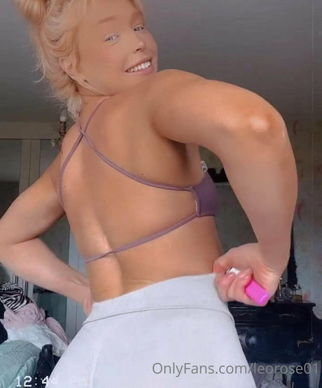 asiatischer dildo onlyfans kostenlose schöne bilder