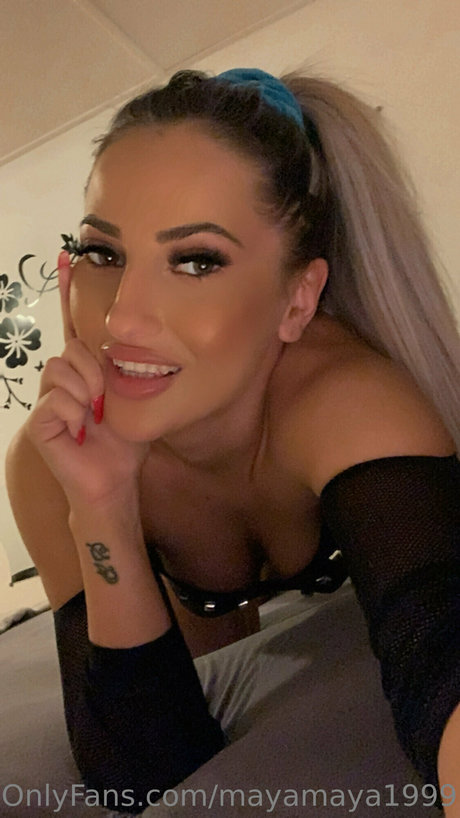 Mayamaya1999 nackt heiße bilder