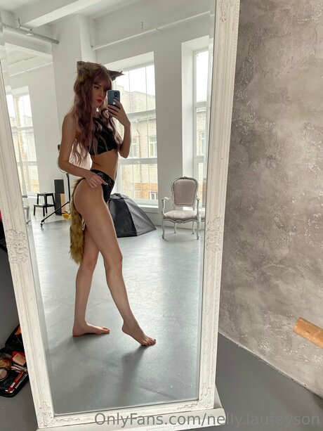 Nelly Laufeyson erwachsene porno foto