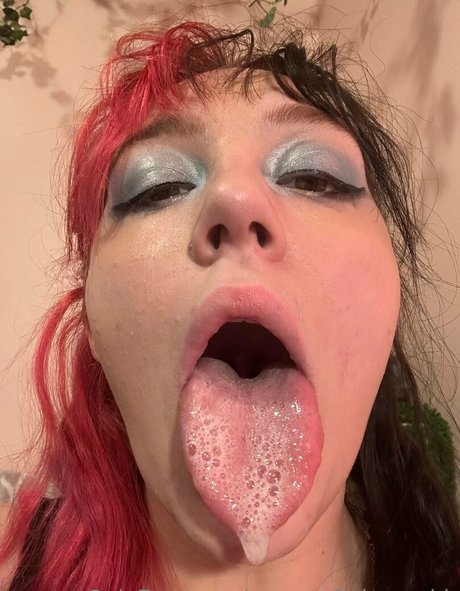 zoeybenzz top porno archiv