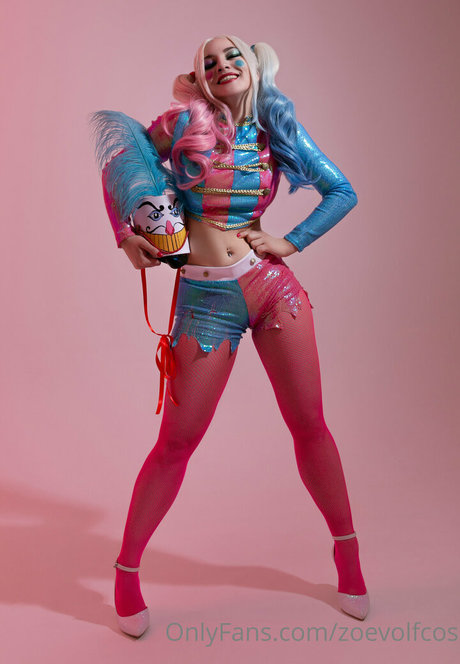 zoevolfcos model sexy foto