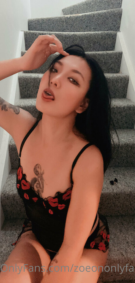 zoeononlyfans erwachsene perfekte bilder