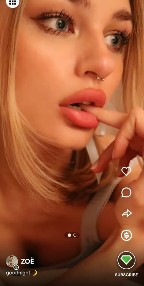 Zoe Christina model erotische bild