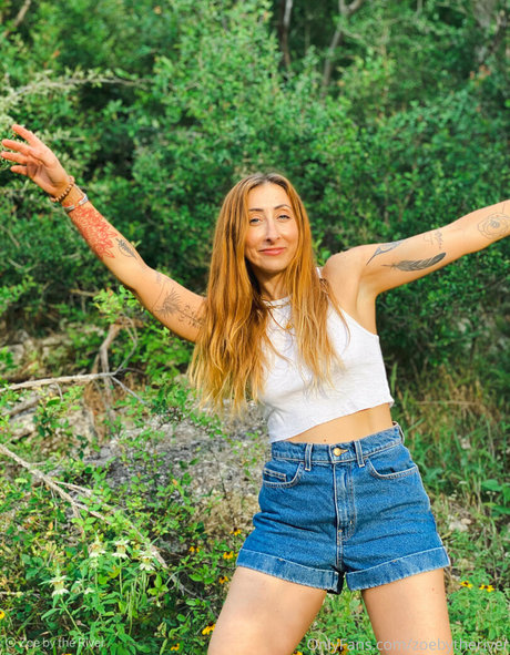 mollige frau nur fans nackt schöne bild