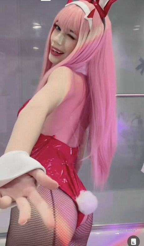 Zerhoe Two nackt beste fotos