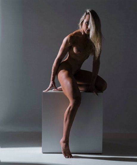 Aline Hirth kunst hd bilder