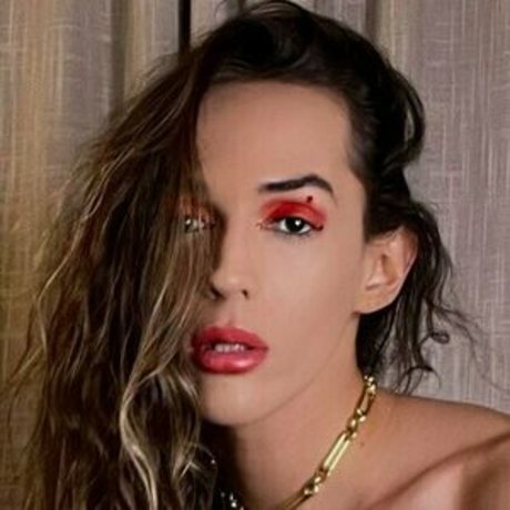 polizisten-onlyfans nackt xxx bild