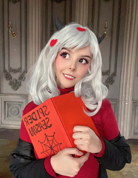 Helly Valentine top hd bilder