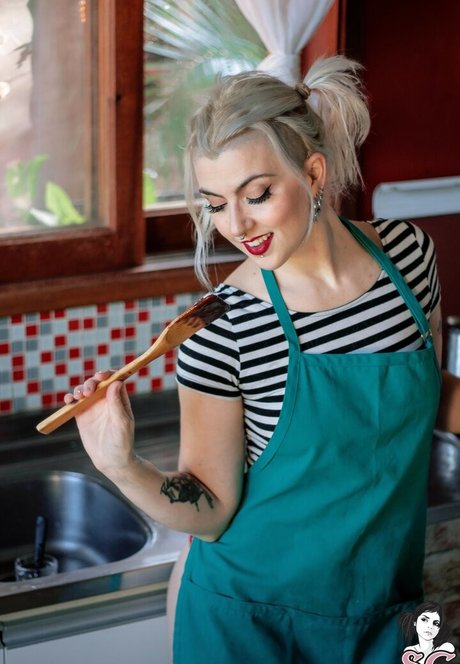 Valentina Fellina perfekte xxx fotos