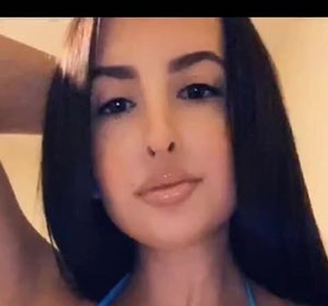 Abbyvouz nacktheit pornostar bilder