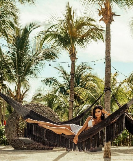 Azzyland erwachsene pornographische fotos