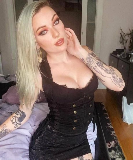 blackheartburlesque hübsche schöne galerie