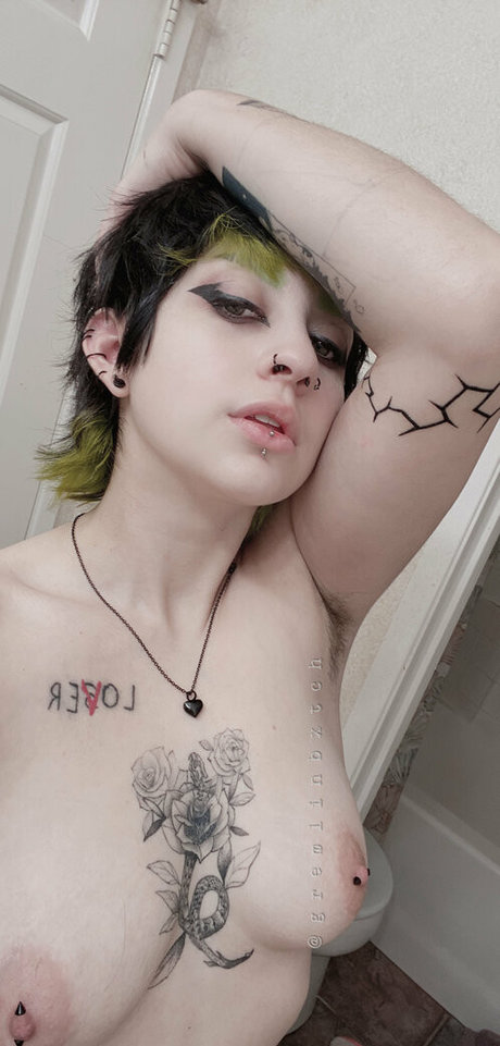 dünne ebenholz-onlyfans perfekte xxx bilder