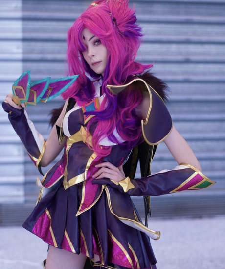 Pitayaq erwachsene nackte fotos