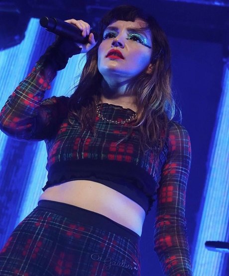Lauren Mayberry top freie fotos