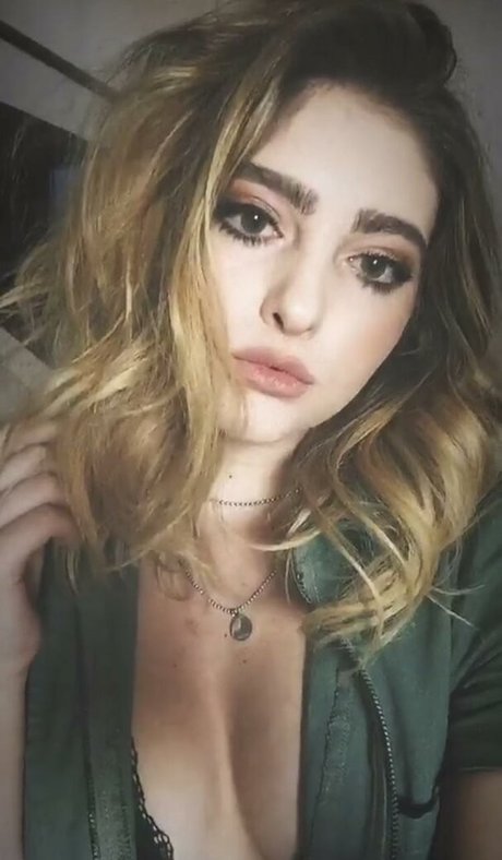 Willow Shields exklusive kostenlose bild