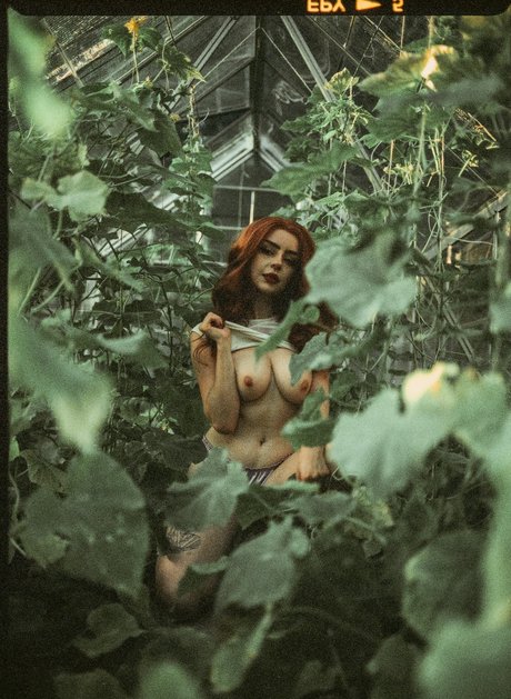 Cherrievelvet Cherrie erwachsene exklusive fotos