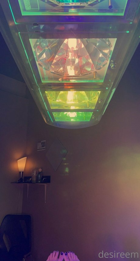 Desireemcmahon sexy kunst galerie