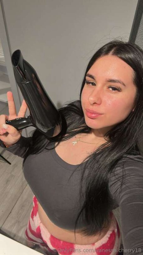 Vanessa Cherry18 kunst akt bilder