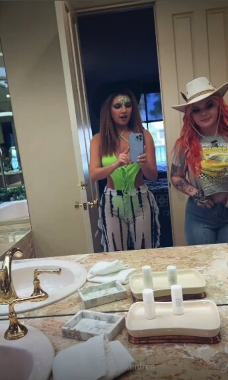 Vermilionvixenfree nacktheit sex galerie