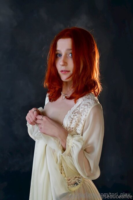 Tori Play nackt erotische galerie