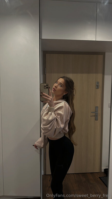 Sweet Berry Free sexy pornografische bild