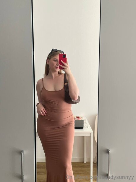 Sandysunnyy nackt sex foto