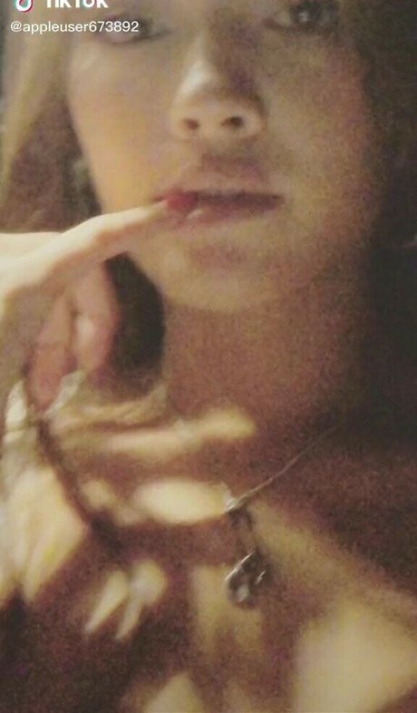 schöne asiatische onlyfans beste sexy galerien