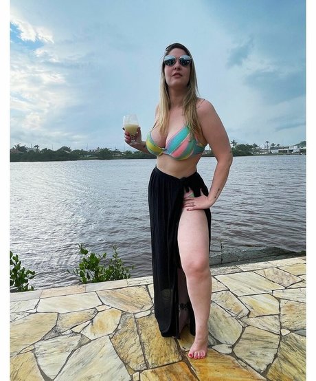 Nahzinhaa sexy heiße fotos