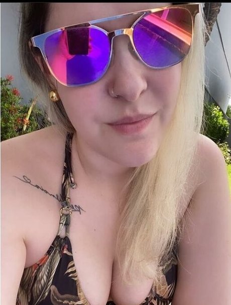 Nahzinhaa schauspielerin kostenlose galerien