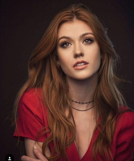 Katherine McNamara erotische schöne foto