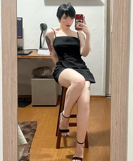 Akemy Sama nacktheit xxx foto