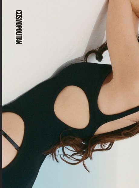 Madison Bailey porno akt foto