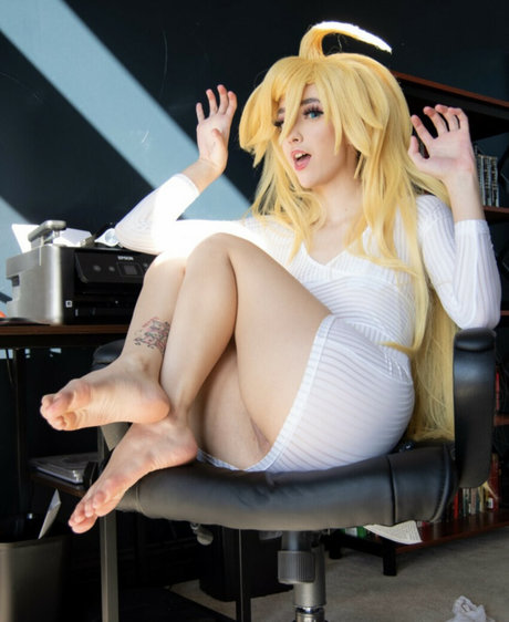 Kyonatix nacktheit perfekte fotos