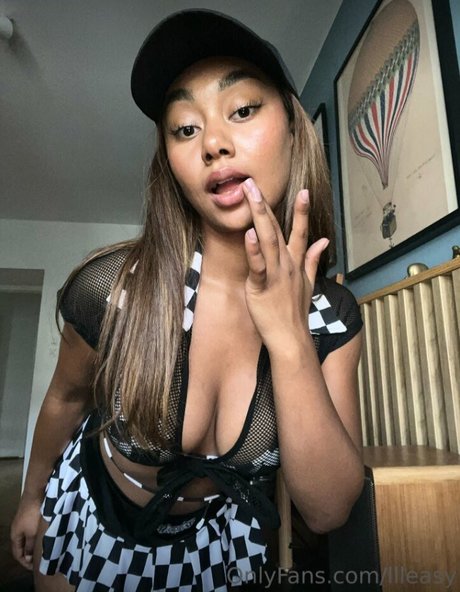 Elizabeth Anorue schöne erotische bilder