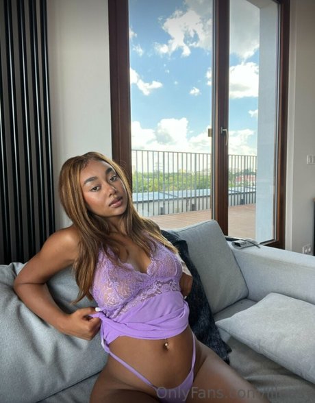 Elizabeth Anorue perfekte heiße galerie