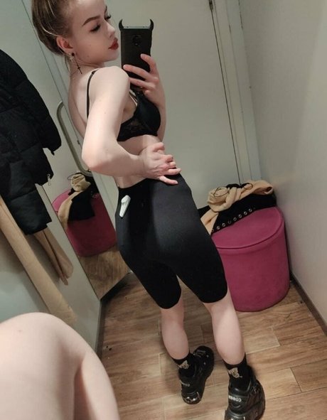 lil ninas nacktheit freie bilder