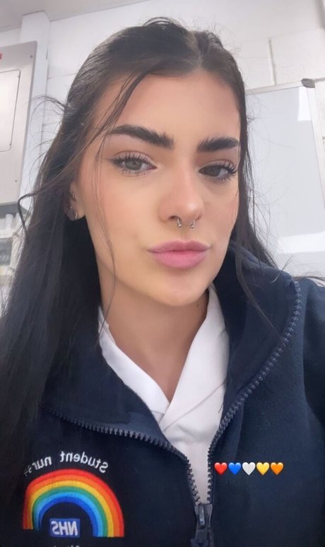 Olivia Forsbrook porno xxx bilder