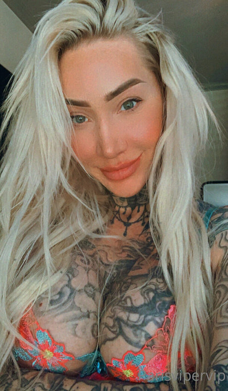 parisvipervip schauspielerin beste foto