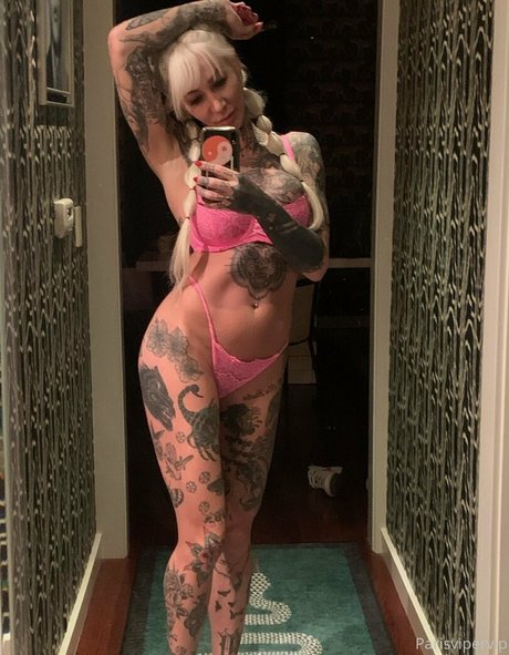 männlicher pornostar onlyfans heiße kunst bild