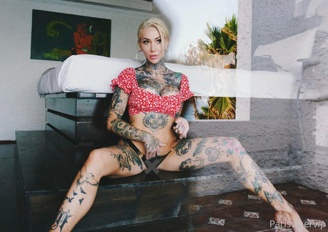 parisvipervip sexy pornostar bild