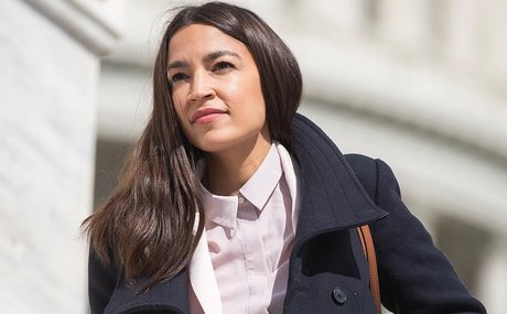 Alexandria Ocasio Cortez model heiße bild