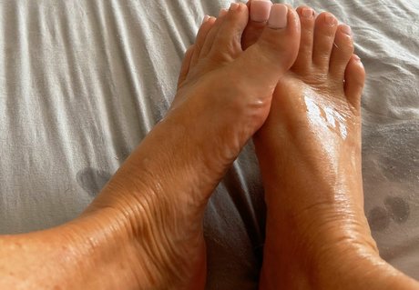 Kayla Kiwi pornostar nackten foto