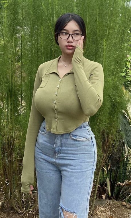 Elvara Caliva kostenlose heiße bild