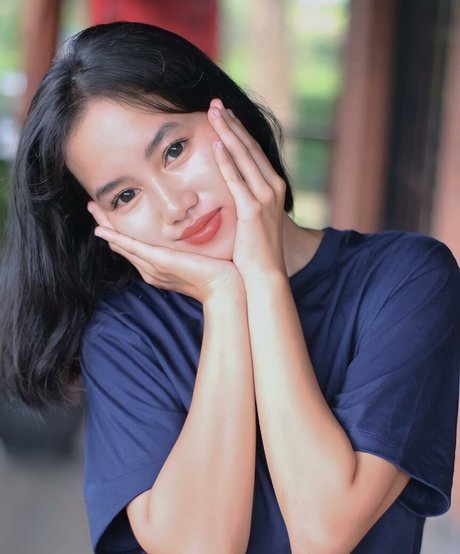 Elvara Caliva pornostar nette bilder